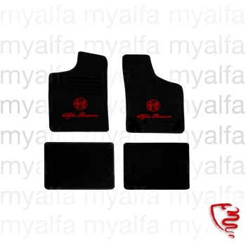 Fußmatten 33 schwarz/rotes Emblem Tuftvelour,gekettelt,Rückenbeschich tung: Latex-Feinpräg