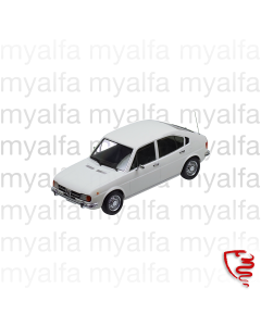 Alfa Romeo Alfasud Bj.1974    weiß 1:18 KK-Scale - Limited  Edition - 2000 Stück