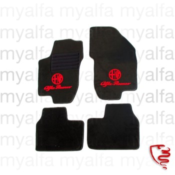 Fußmatten 156 schwarz/rotes Emblem Tuftvelour,gekettelt,Rückenbeschichtung:Latex-Feinpräg