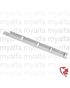 Mittelschweller unten 101     Spider - rechts langer        Radstand