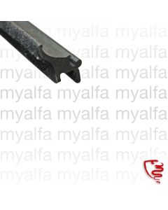 REAR SIDE WINDOW FELT GTV     (116) WITH VELOURS            