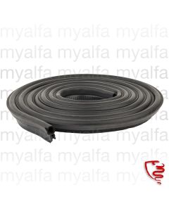 BOOT LID SEAL SPIDER 1970-93