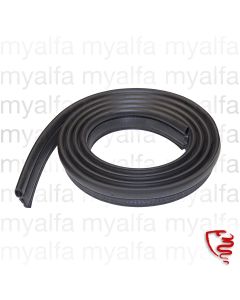 OE. 60662569 TRUNK LID RUBBER GTV/SPIDER (916)