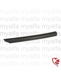 FRONT WING TO SCUTTLE SEAL SPIDER LEFT