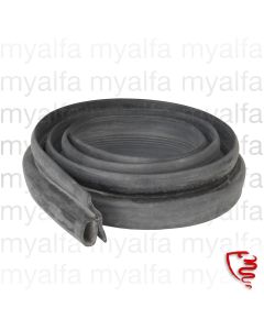 Verdeckdichtung Spider Bj.1966-69 vorne