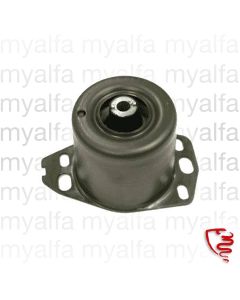 Motorlager hinten 145/6 alle  155 nur diesel                