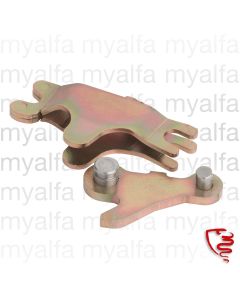 HANDBRAKE SHOE OPERATOR LEVER