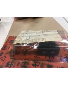 Fönsterkontakt 33 med flera